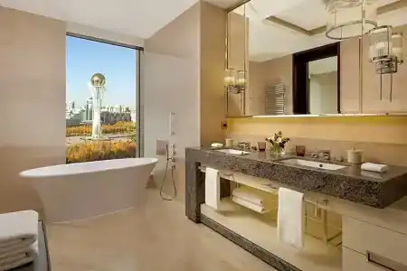 The Ritz-Carlton - 75