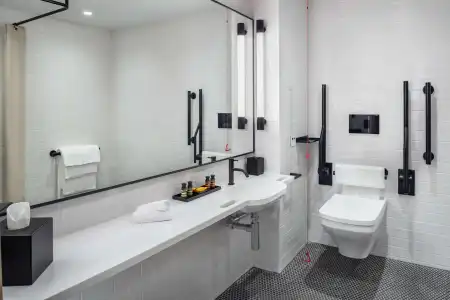 Canopy by Hilton London City - 7