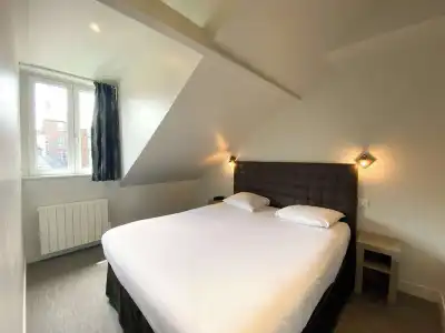 Best Western Le Cheval Blanc - Vieux Port - 251