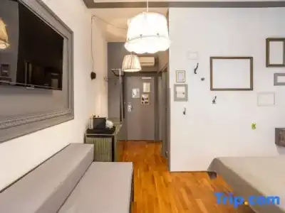 Sophie's Hostel - 107