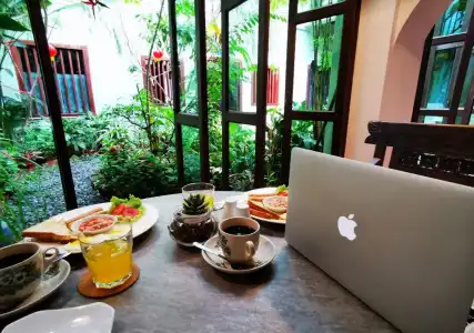 East Indies Mansion - 10