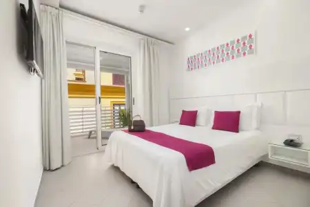 Tasso Suites & Spa - 67