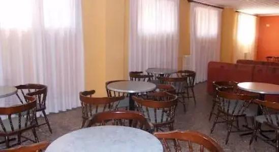 Hostal Garamar - 28