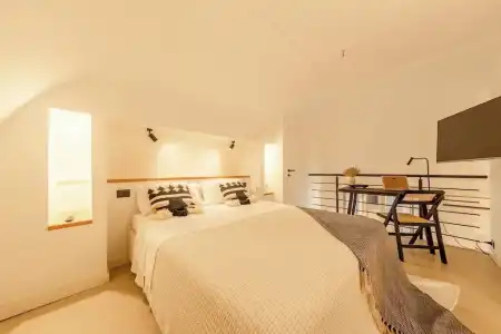 ES Suites - 89