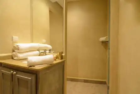 Riad Ayni - 6