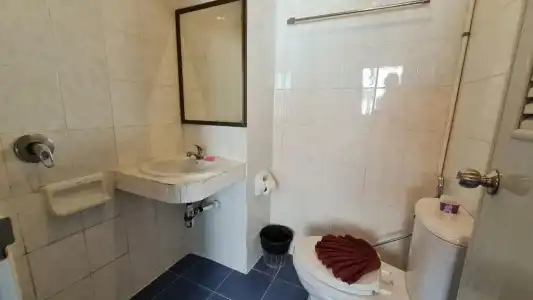 Vech Guesthouse Patong - 50