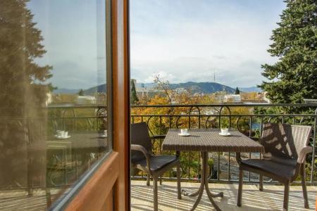 Dat Exx Apartments - 167