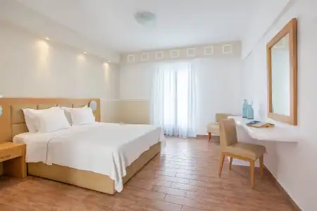 Lagos Mare - 120