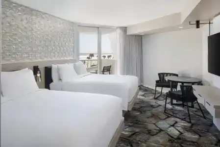 Renaissance Daytona Beach Oceanfront - 43