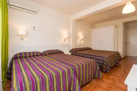 Sol y Miel Hostal - 113