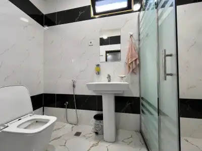 VM Hostel - 111