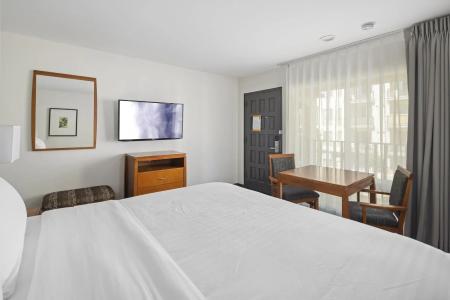 Vagabond Inn Glendale - 27