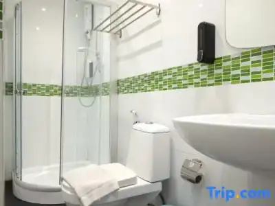 Resort V - MRT Huai Khwang - 67