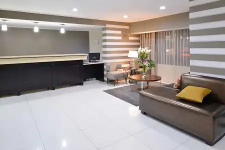 Best Western Plus LA Mid Town - 1