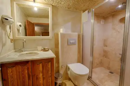 Tulip Cave Suites - 45