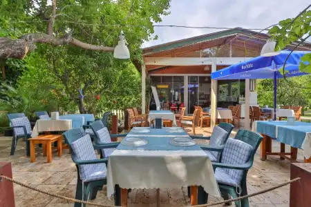Sunrise Bungalows - 14