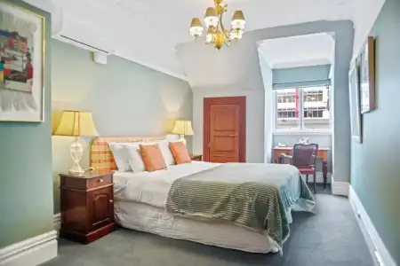 The Wellesley Boutique - 16