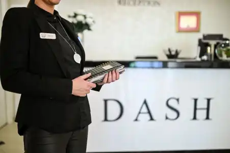 Dash - 34