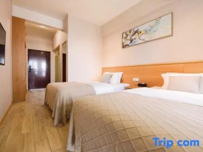 Yueyue Homestay (Chongqing West Railway Station Branch) - 61