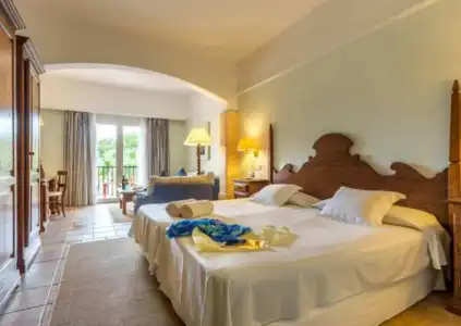 Cala Sant Vicenç - Adults Only + 16 - 25