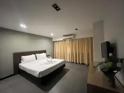 14 Living - 60
