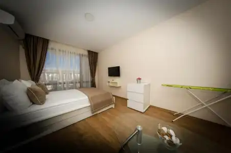 Premier Fort Cuisine - Full Board - 54