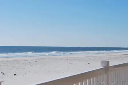 Tides Folly Beach, Charleston's Oceanfront - 33