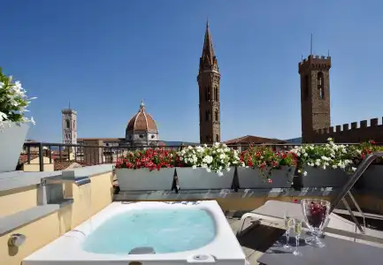 San Firenze Apartment - 5