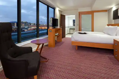 Hampton by Hilton London Waterloo - 11
