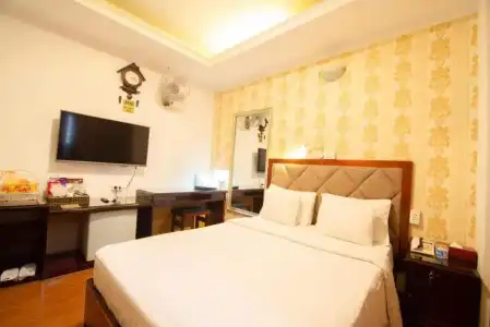 - 61 Luong Ngoc Quyen - 32