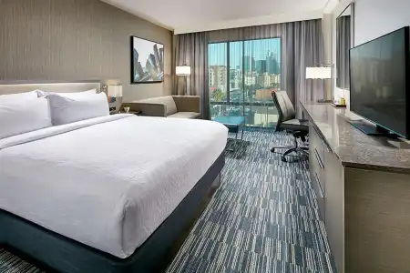 Hilton Garden Inn San Diego Downtown/Bayside - 2