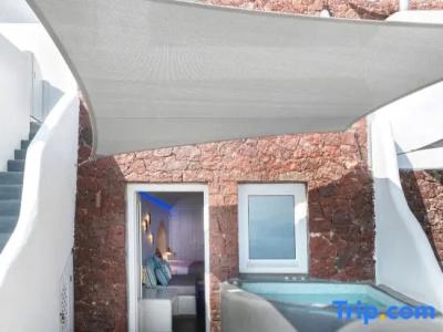 Secret Legend Suites - 52