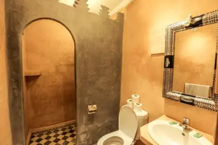 Riad Nakhla - 9