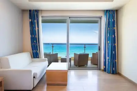 Konstantinos Palace - 41
