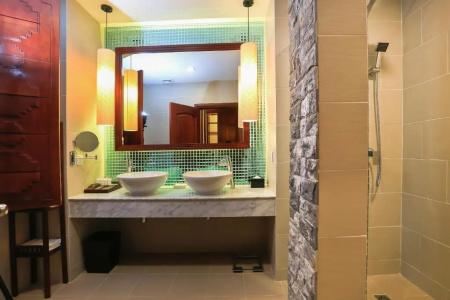 Lotus Blanc Resort - 8