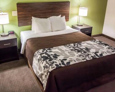 Garner Topeka West, by IHG - 37