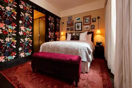 The Vagabond Club, Singapore, a Tribute Portfolio - 5