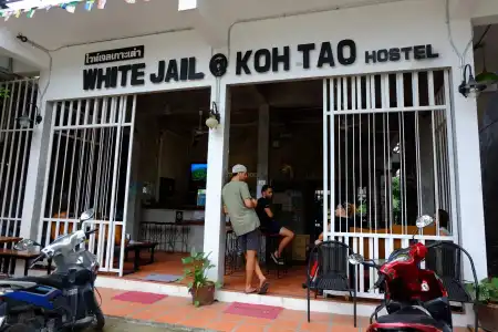 White Jail @ Koh Tao hostel - 0