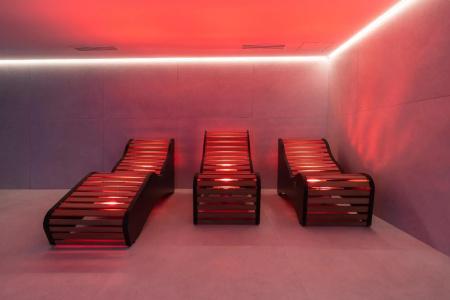 Suites Plaza & Wellness - 42