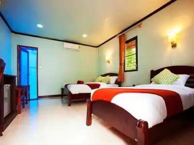 Lanta Coral Beach Resort - 58
