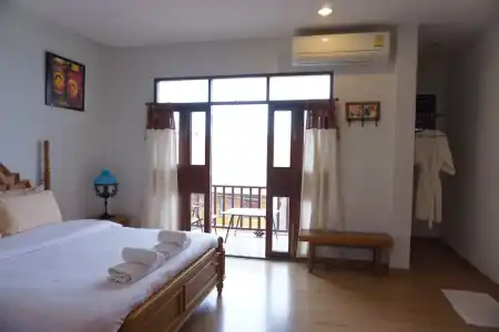 Sri Chiangkhan - 90