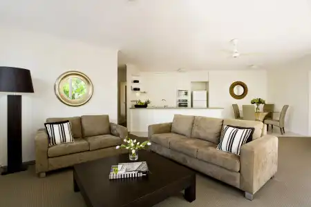 Noosa Tropicana - 12
