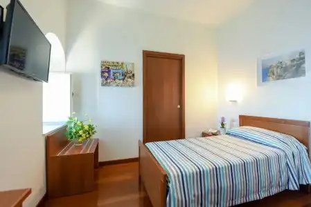 Villa Crawford - Religious Hospitality - 34