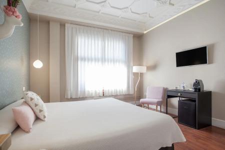 Hi Valencia Boutique - 20