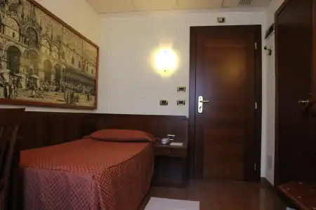 President Venezia - 19