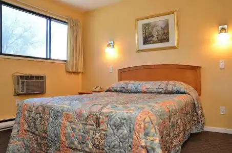 Canadas Best Value Inn - 15