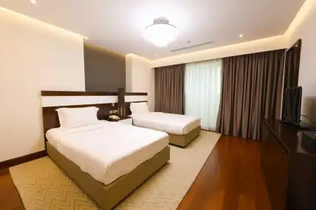 Number One Tower Suites Dubai - 3