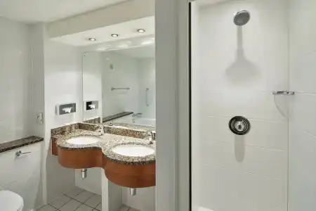 Deltas by Marriott Bristol City Centre - 14