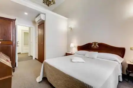 Affreschi Su Roma B & B - 45