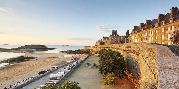 Hôtel de la Cité - 16